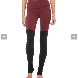 Alo Yoga Goddess Leggings Size XS